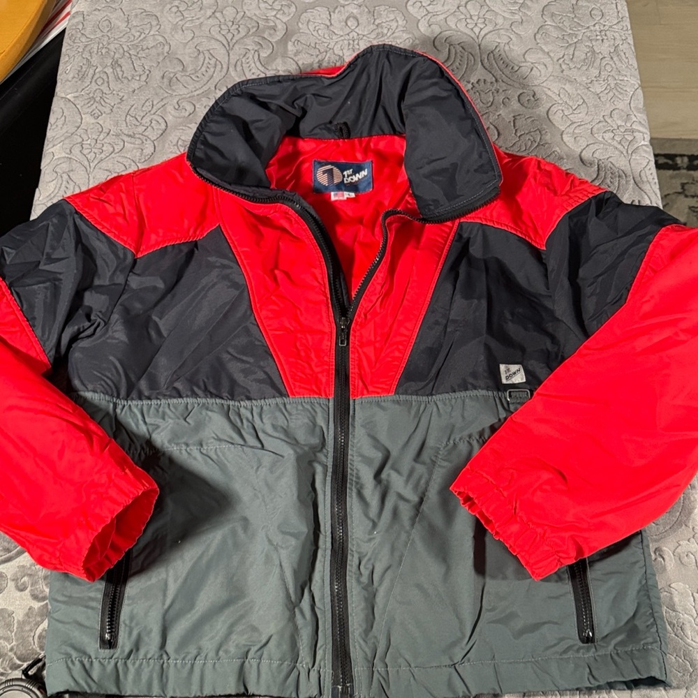 First down Mens wind breaker Red and Gray Jacket Sz Large